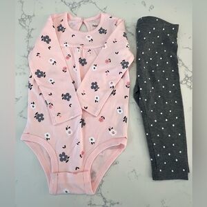 NWOT Pekkle Long Sleeve Onesie & Pants Size 12 Months